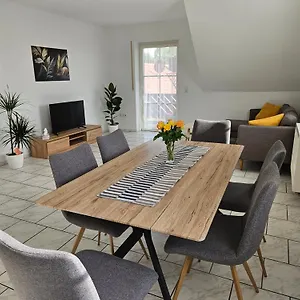  Apartment Service Weigl